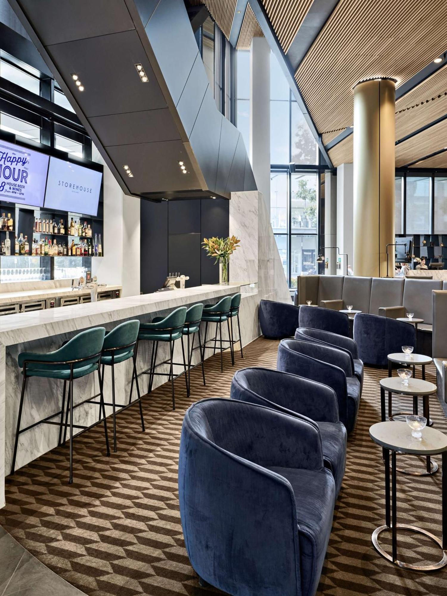 Vibe Hotel Melbourne Docklands Exterior foto